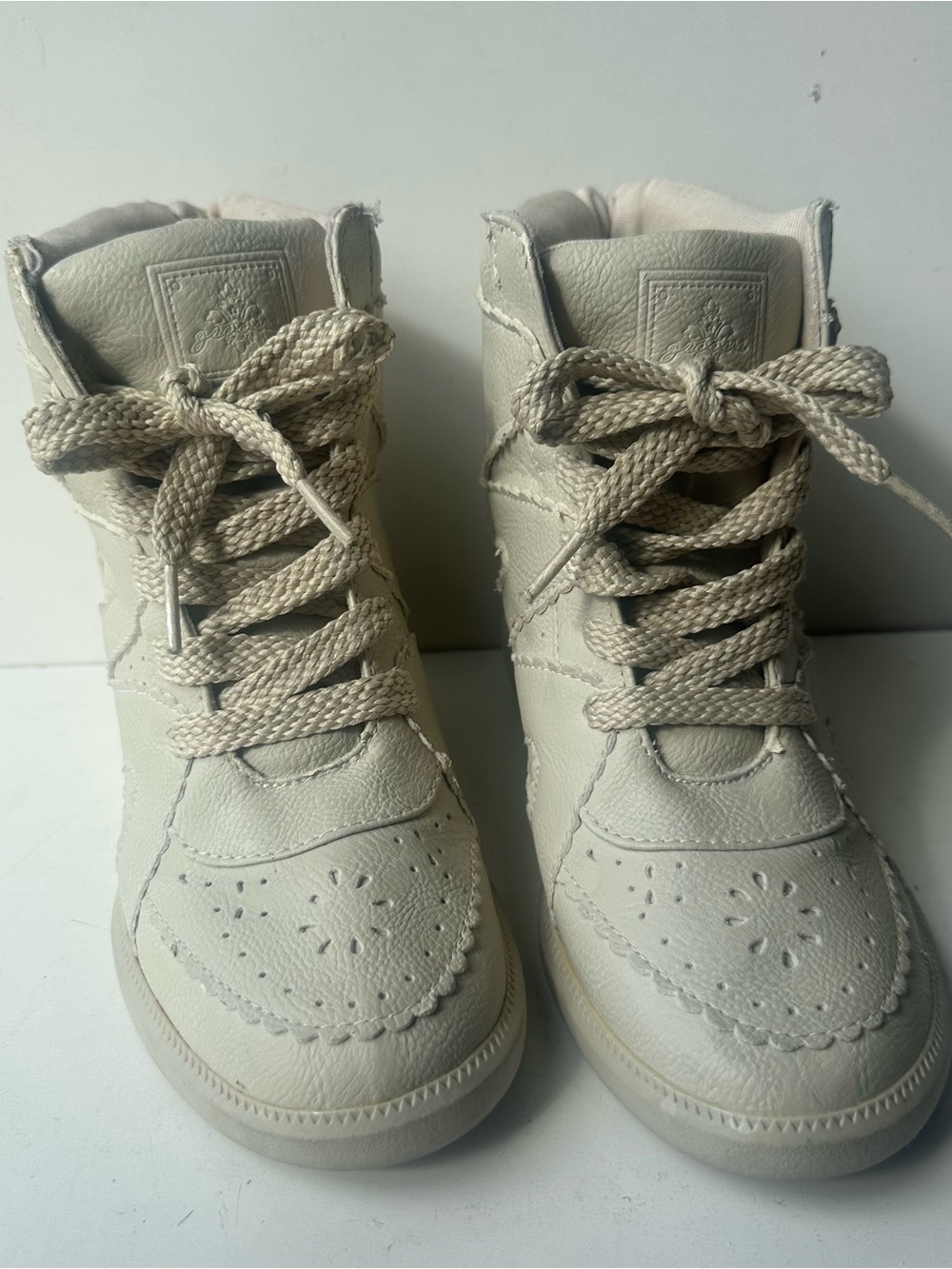 Gracee Girls Ivory Hidden Wedge High Top Sneakers Lace Up Casual Shoes US 7